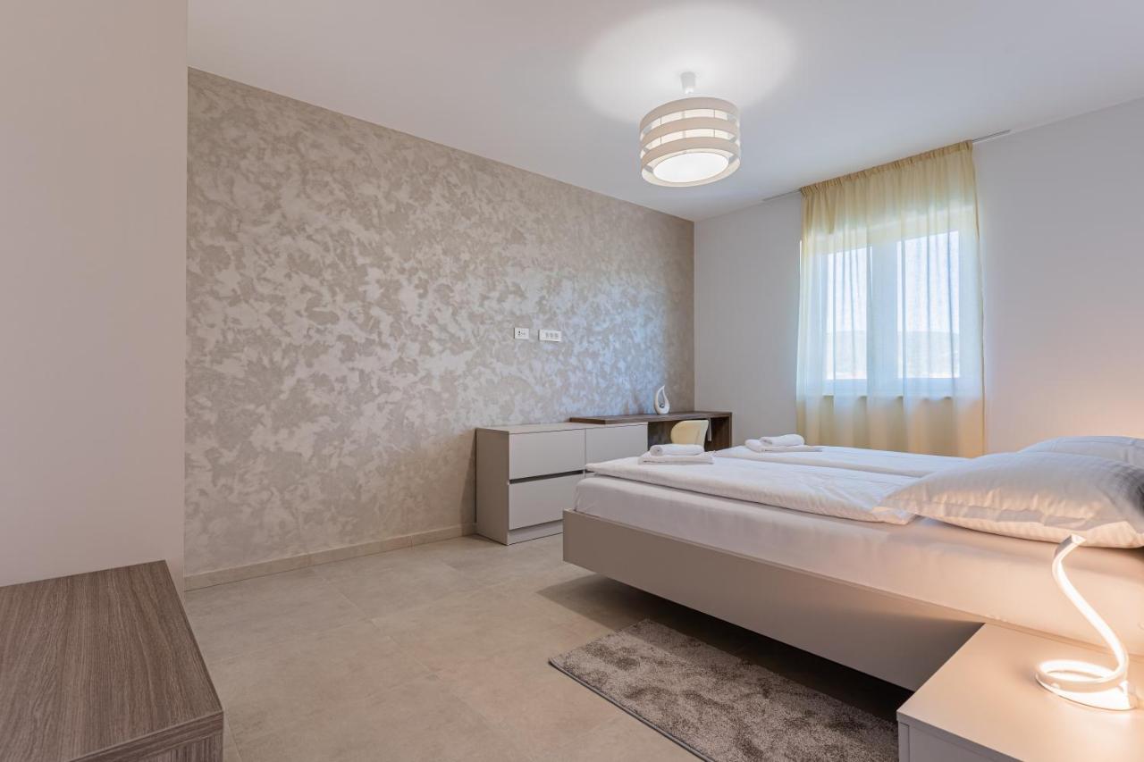 Villa Orhideja Крес Екстериор снимка