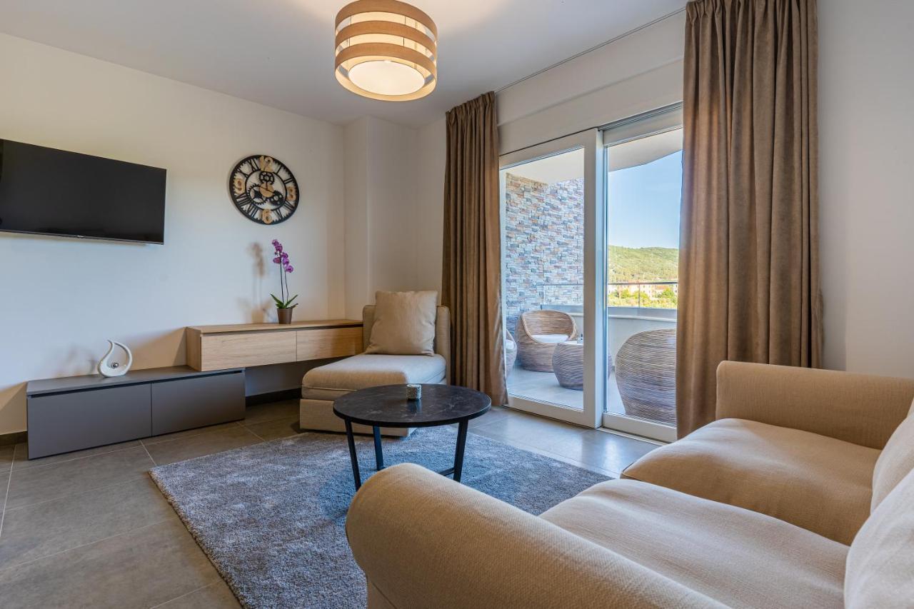 Villa Orhideja Крес Екстериор снимка